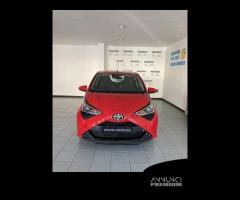 Toyota Aygo Connect 1.0 VVT-i 72 CV 5 porte x...