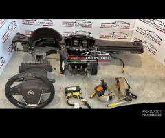 KIT AIRBAG COMPLETO OPEL INSIGNIA anno 2012 - 2