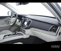 VOLVO XC90 B5 AWD Mild hybrid Diesel Core 7 Sedi - 12