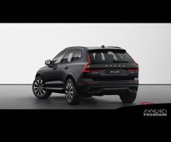 VOLVO XC60 B4 AWD mild hybrid Plus Dark