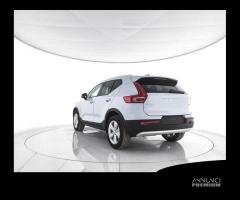 VOLVO XC40 B3 Mild hybrid Benzina Core