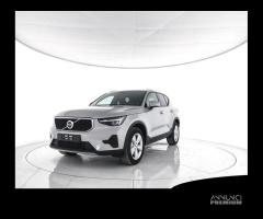 VOLVO XC40 B3 Mild hybrid Benzina Core - 1