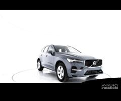 VOLVO XC60 B4 Mild hybrid Benzina Essential