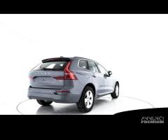 VOLVO XC60 B4 Mild hybrid Benzina Essential