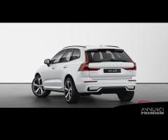 VOLVO XC60 T6 AWD Plug-in hybrid Ultimate Dark