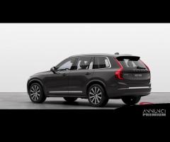 VOLVO XC90 T8 AWD Plug-in hybrid Elettrica/Benzi - 3