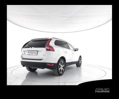 VOLVO XC60 D3 Geartronic Momentum - PER OPERATOR