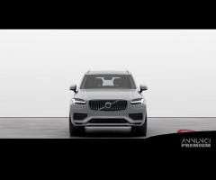 VOLVO XC90 B5 AWD mild hybrid (d) Core