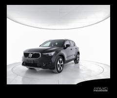 VOLVO XC40 B3 Mild hybrid Benzina Core