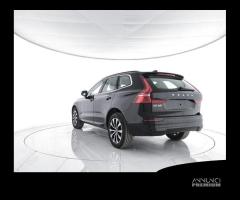 VOLVO XC60 B4 AWD Mild hybrid Diesel Core - 4