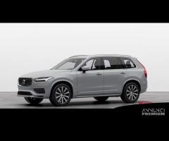 VOLVO XC90 B5 AWD mild hybrid (d) Core 7 Sedili