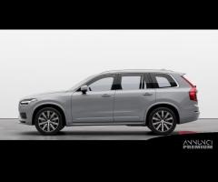 VOLVO XC90 B5 AWD mild hybrid (d) Core 7 Sedili