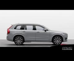 VOLVO XC90 B5 AWD mild hybrid (d) Core 7 Sedili