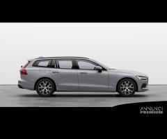 VOLVO V60 Mild Hybrid B4 (d) Automatico Essentia - 2