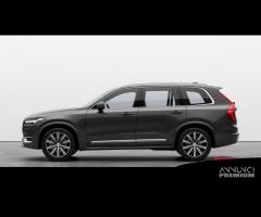 VOLVO XC90 T8 AWD Plug-in hybrid Elettrica/Benzi