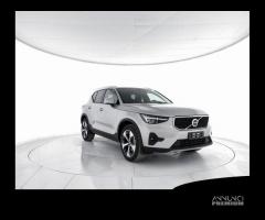 VOLVO XC40 B3 Mild hybrid Benzina Core