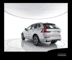 VOLVO XC60 B4 Mild hybrid Diesel Plus Dark