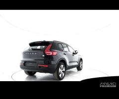 VOLVO XC40 T4 Recharge Plug-in hybrid automatico - 3