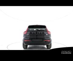 VOLVO XC40 T4 Recharge Plug-in hybrid automatico - 6