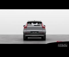 VOLVO XC40 B3 Mild hybrid Benzina Core - 6