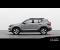 VOLVO XC40 B3 Mild hybrid Benzina Essential B3 M