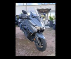 YAMAHA T-MAX 560 TechMax -GARANZIA - RATE -Permute