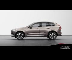 VOLVO XC60 T6 AWD Plug-in hybrid Elettrica/Benzi