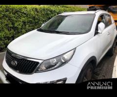 KIA SPORTAGE 2015