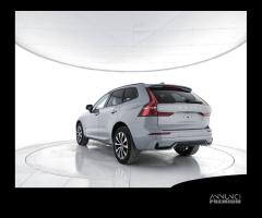 VOLVO XC60 B4 AWD mild hybrid Diesel Plus Dark