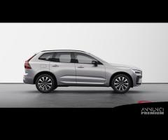 VOLVO XC60 B4 AWD mild hybrid Diesel Plus Dark