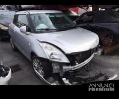 Suzuki swift 2011 - 1