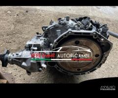 Cambio automatico 4x4 QASHQAI 2.0 dci M9R D833 - 1