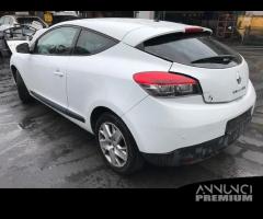 Renault megane coupe' 2012 - 4