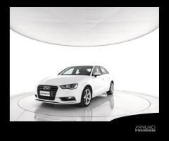 AUDI A3 1.6 TDI 116 CV S tronic Business