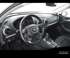 AUDI A3 1.6 TDI 116 CV S tronic Business - 8