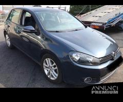 Volkswagen golf 6 2012 - 1