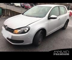 Volkswagen golf 6 2010 - 1