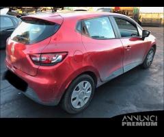 Renault clio 2013 - 3