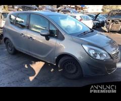 Opel meriva 2012 - 2