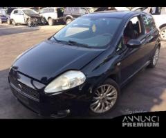 Fiat grande punto 2007 - 1