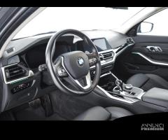 BMW 320 Serie 3 d mhev 48V auto - 8