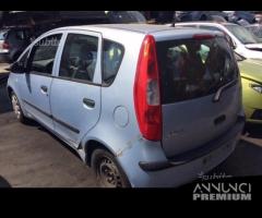 Mitsubishi colt 2004