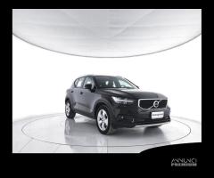 VOLVO XC40 D3 Business Plus