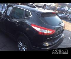 Nissan quashqai 2014