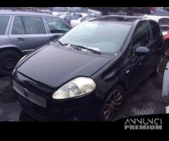 Fiat grande punto 2007 - 1