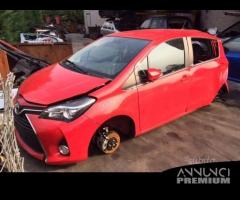 Toyota yaris 2016 - 1