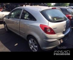 Opel corsa 2008 - 3