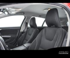 VOLVO V60 D4 Business - 9