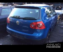 Golf 5 2004