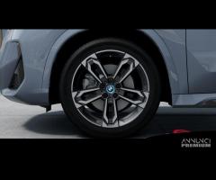 BMW iX1 eDrive20 Msport Premium Travel Package - 8